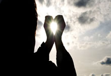 ecmarkets安盈官网苹果手机怎么下载？